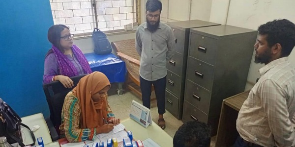 নারায়ণগঞ্জে পাসপোর্ট অফিস ও হাসপাতালে অভিযান, দুই দালালকে অর্থদণ্ড